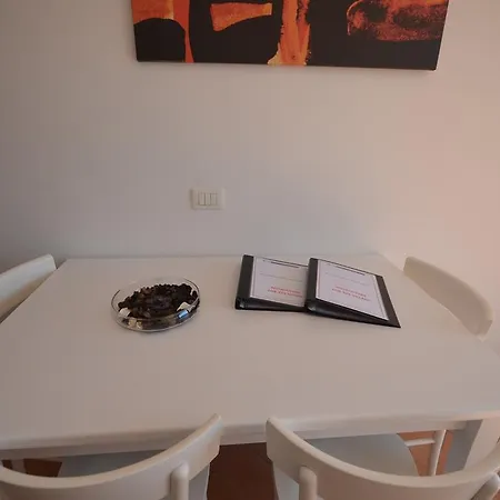 Leonardo House 3 * 바레나