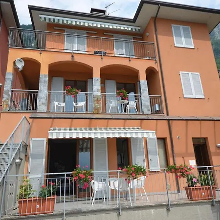 Leonardo House 3 * 바레나