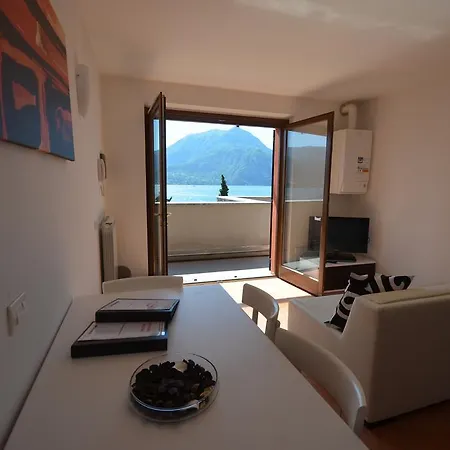 Leonardo House 3 Appartement Varenna